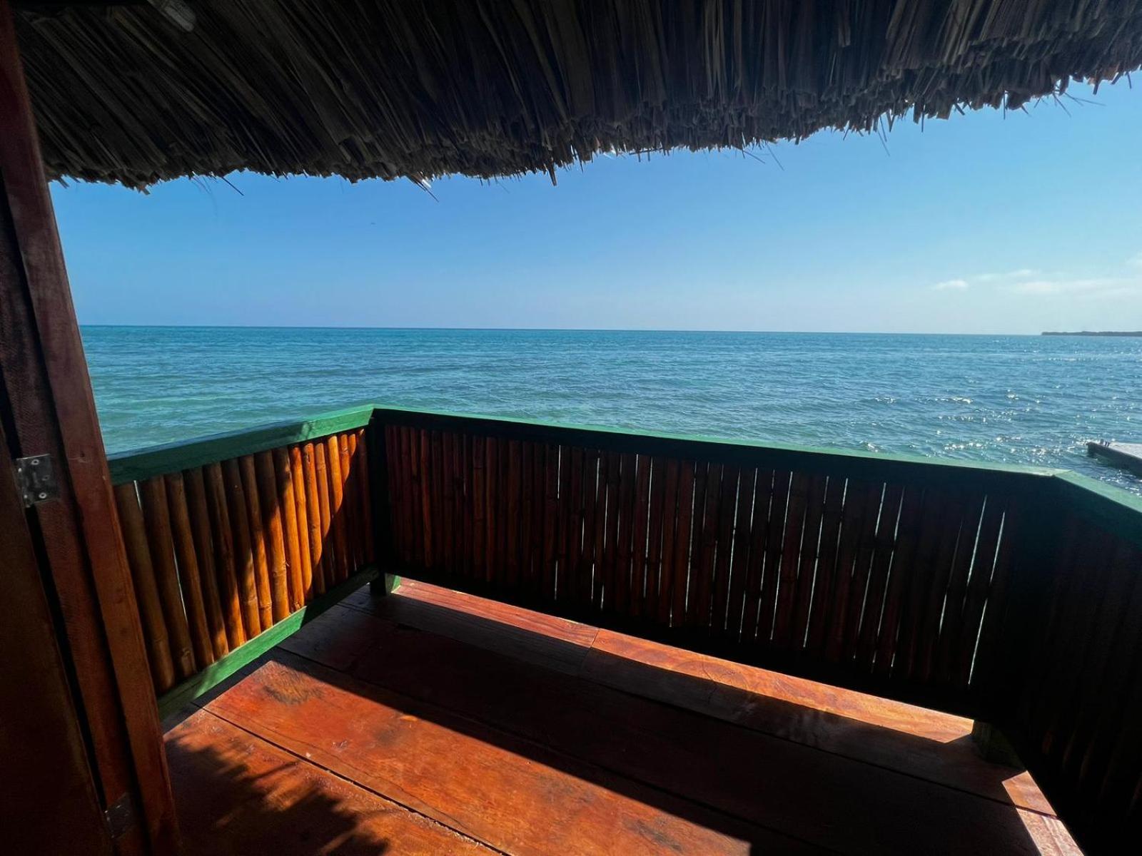 Hotel Puntanorte Tintipan Island Exterior photo