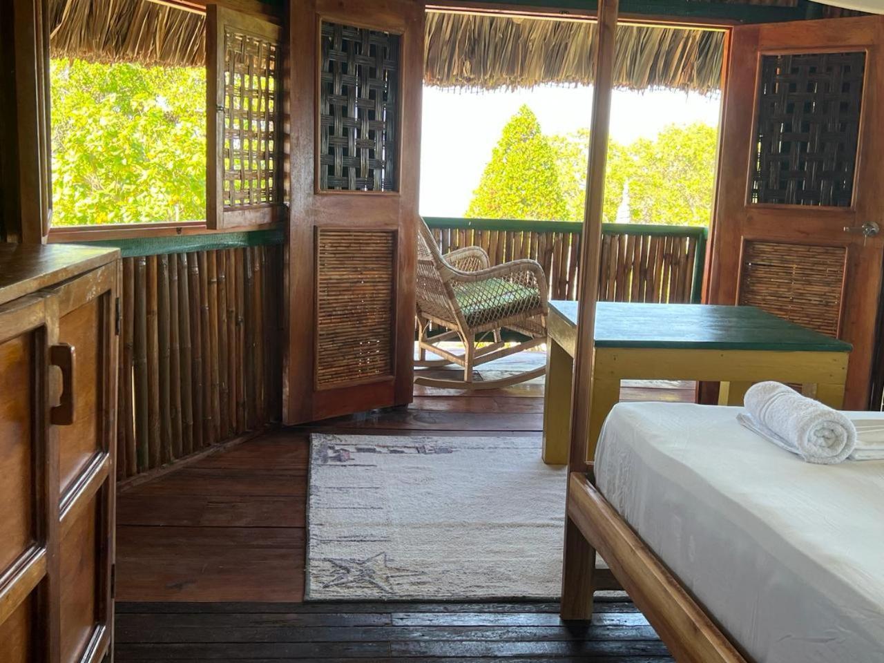 Hotel Puntanorte Tintipan Island Exterior photo